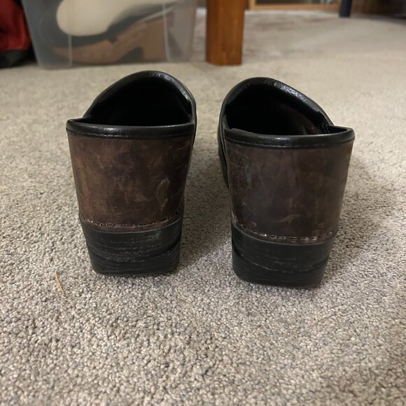 Dansko Clogs Size 41 - Picture 5 of 7